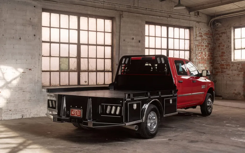 Skirted Flatbed Truck Body